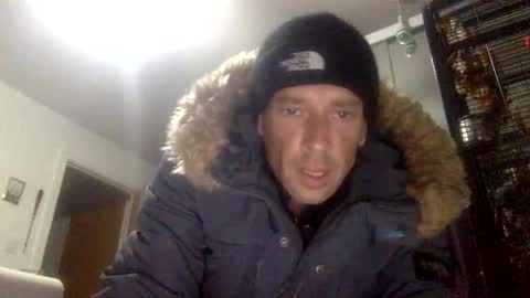 Snapshot of bigdickdangles472924 chatting on 09/28/25, 06:46 bigdickdangles472924 online show from 09/28/25, 06:46