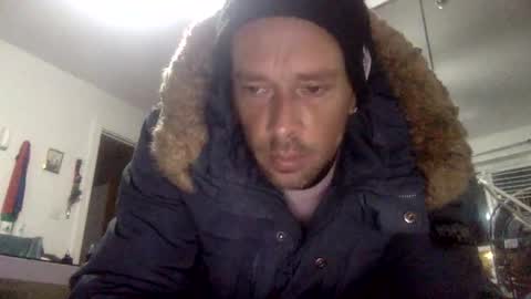 Snapshot of bigdickdangles472924 chatting on 10/20/25, 10:21 bigdickdangles472924 online show from 10/20/25, 10:21