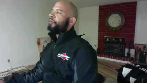 Snapshot of bigdickjimmywill chatting on 02/04/25, 04:48 CAJEinc online show from 02/04/25, 04:48