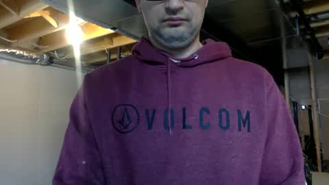 Snapshot of bigdickshowoff9877 chatting on 01/28/25, 04:41 Bigdickshowoff9877 online show from 01/28/25, 04:41