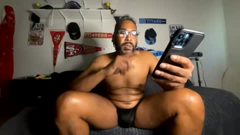 Snapshot of bigdinca chatting on 07/21/26, 12:02 bigdinca online show from 07/21/26, 12:02