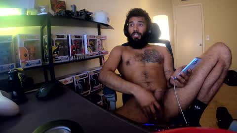 Snapshot of bigdizzy9 chatting on 01/19/25, 04:12 bigdizzy9 online show from 01/19/25, 04:12