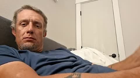 Snapshot of bigdrick9in chatting on 08/06/26, 01:02 bigdrick9in online show from 08/06/26, 01:02