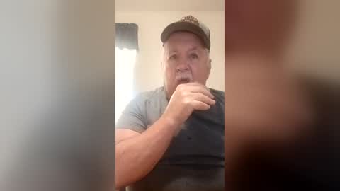 Snapshot of bigeoo76 chatting on 07/26/26, 08:49 bigeoo76 online show from 07/26/26, 08:49