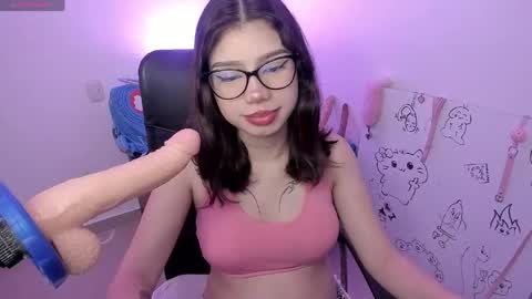 Snapshot of bigfinger125 chatting on 03/29/26, 10:04 Lucy and Fred online show from 03/29/26, 10:04