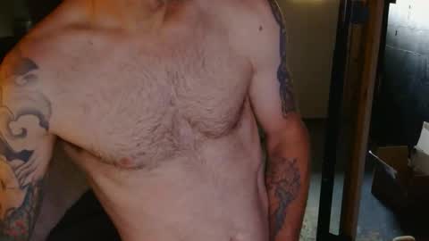 bigfox27 online show from 04/01/26, 01:12