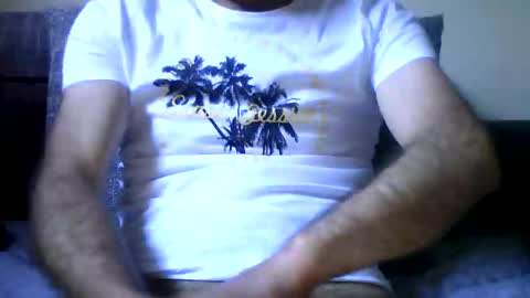 Snapshot of bigfunboy20 chatting on 04/25/26, 03:42 bigfunboy20 online show from 04/25/26, 03:42