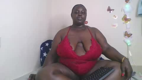 Bigg Cate online show from 11/02/25, 03:36