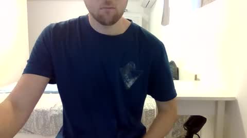 biggbaguette1 online show from 09/14/25, 10:25