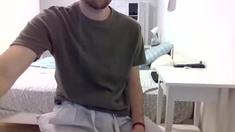 biggbaguette1 online show from 10/02/25, 01:40