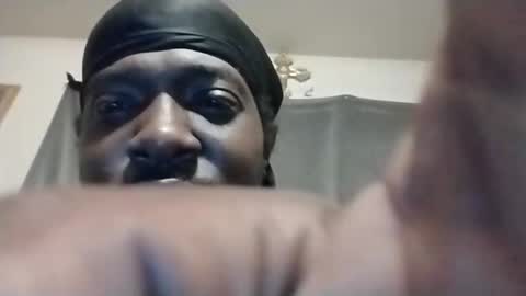 Snapshot of biggbic36 chatting on 03/30/26, 04:13 biggbic36 online show from 03/30/26, 04:13