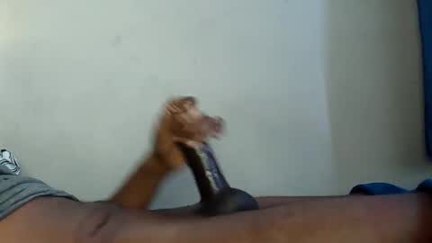 Snapshot of biggbrotherrr chatting on 01/19/25, 04:01 BiggBrotherrr online show from 01/19/25, 04:01