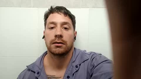 Snapshot of biggeboyy chatting on 04/11/26, 01:10 biggeboyy online show from 04/11/26, 01:10