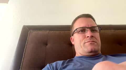 bigger22332233 online show from 12/15/24, 09:31