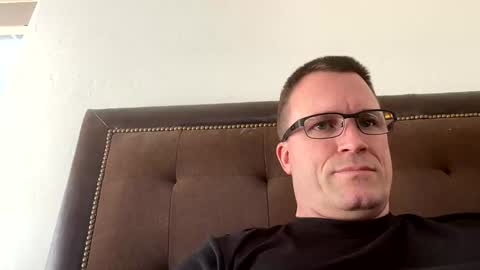 bigger22332233 online show from 01/17/25, 09:28