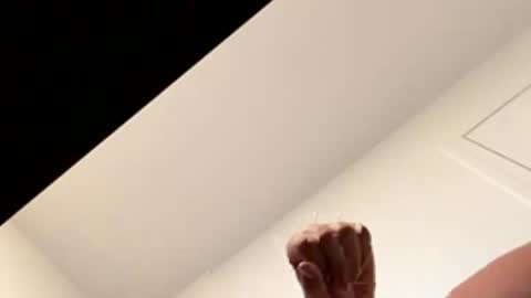 Snapshot of biggerthanasnicker chatting on 12/15/25, 01:37 biggerthanasnicker online show from 12/15/25, 01:37