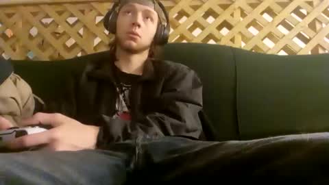 Snapshot of biggestboiiii chatting on 12/03/25, 11:41 biggestboiiii online show from 12/03/25, 11:41