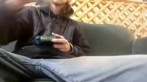 Snapshot of biggestboiiii chatting on 05/27/26, 01:57 biggestboiiii online show from 05/27/26, 01:57
