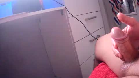 Snapshot of biggiba chatting on 11/22/25, 08:30 biggiba online show from 11/22/25, 08:30