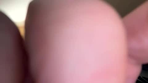 Snapshot of biggloves4bighands chatting on 11/25/25, 11:16 biggloves4bighands online show from 11/25/25, 11:16