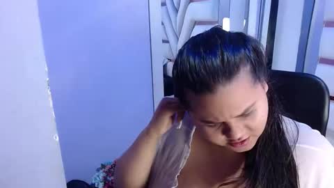 Snapshot of biggstits69 chatting on 10/21/25, 10:43 biggstits69 online show from 10/21/25, 10:43