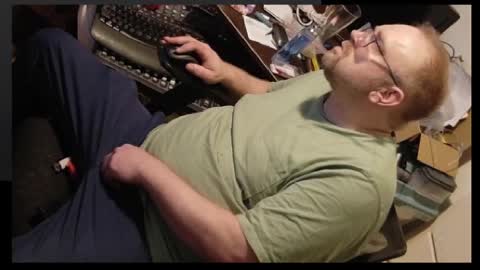 Snapshot of biggydee8989 chatting on 04/06/26, 05:25 biggydee8989 online show from 04/06/26, 05:25