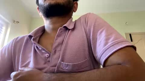 bighandsomesatisfy online show from 12/31/24, 11:20