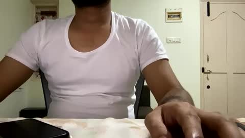 bighandsomesatisfy online show from 01/02/25, 06:34