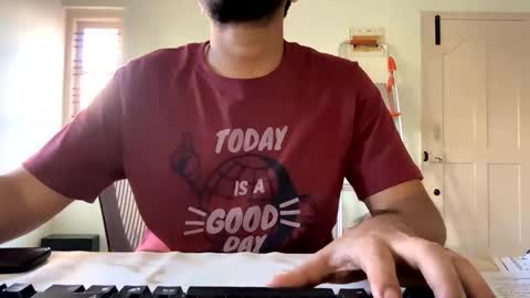 bighandsomesatisfy online show from 01/05/25, 11:04