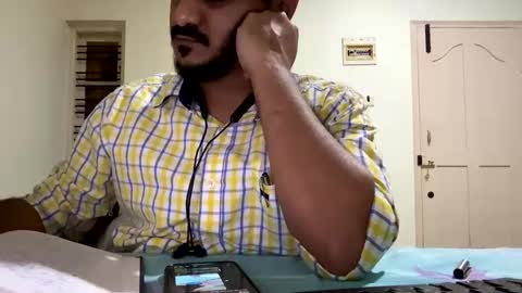 bighandsomesatisfy online show from 02/21/25, 06:26