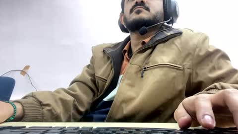 bighandsomesatisfy online show from 02/26/25, 11:20