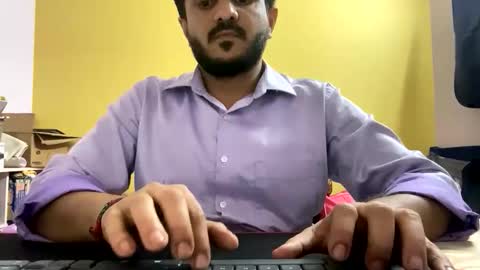 bighandsomesatisfy online show from 02/19/26, 04:25