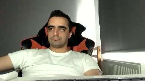 bighead3dcock online show from 11/12/25, 10:26