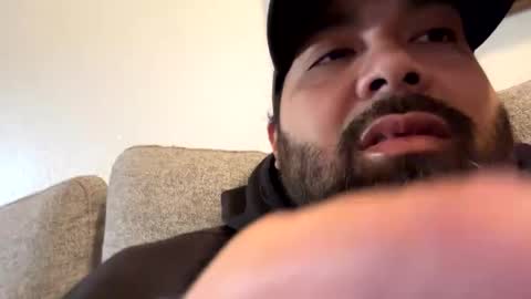 Snapshot of bigheadaddy90 chatting on 10/06/25, 03:31 Daniel  Noelia online show from 10/06/25, 03:31