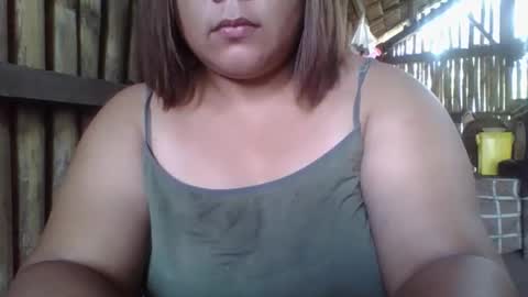 Snapshot of bighotmomma_25 chatting on 10/10/25, 12:42 bighotmomma_25 online show from 10/10/25, 12:42