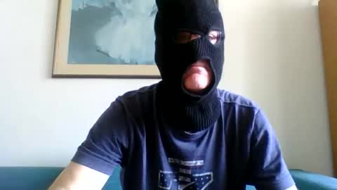 Snapshot of bigincherhot chatting on 04/14/26, 10:21 bigincherhot online show from 04/14/26, 10:21