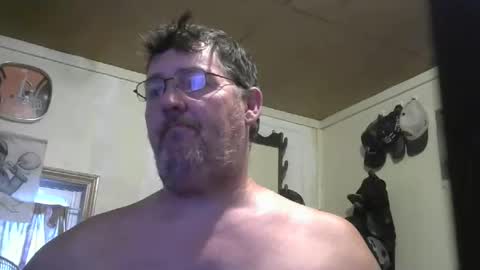 Snapshot of bigjohn41000 chatting on 10/01/25, 10:38 bigjohn41000 online show from 10/01/25, 10:38