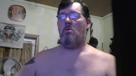 Snapshot of bigjohn41000 chatting on 11/16/25, 10:10 bigjohn41000 online show from 11/16/25, 10:10