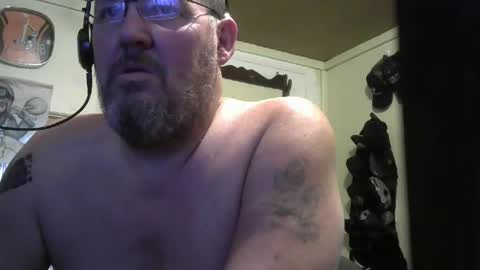 Snapshot of bigjohn41000 chatting on 11/26/25, 08:21 bigjohn41000 online show from 11/26/25, 08:21