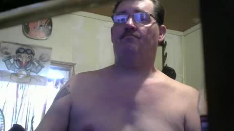 Snapshot of bigjohn41000 chatting on 05/24/26, 05:07 bigjohn41000 online show from 05/24/26, 05:07