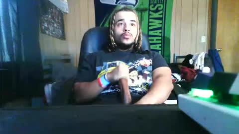 Snapshot of biglightskinbbcc chatting on 03/15/26, 04:35 bbcsexy online show from 03/15/26, 04:35