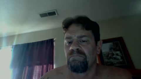 Snapshot of bigload1972 chatting on 01/18/25, 09:34 bigload1972 online show from 01/18/25, 09:34