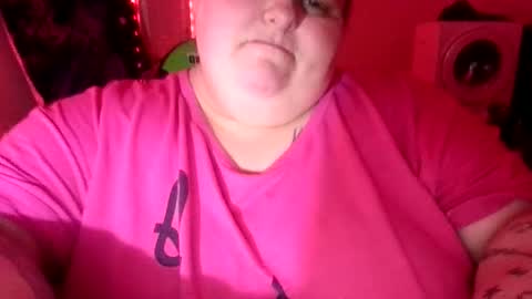 Snapshot of bigmama91 chatting on 11/10/25, 03:55 bigmama91 online show from 11/10/25, 03:55