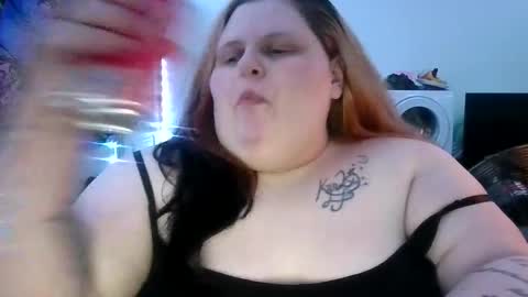 Snapshot of bigmama91 chatting on 11/12/25, 04:29 bigmama91 online show from 11/12/25, 04:29