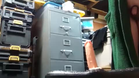 Snapshot of bigmanaround9 chatting on 12/02/24, 01:14 bigmanaround9 online show from 12/02/24, 01:14