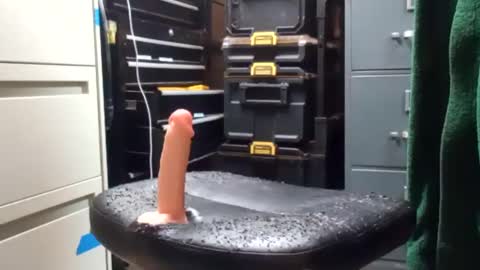 Snapshot of bigmanaround9 chatting on 12/02/24, 10:18 bigmanaround9 online show from 12/02/24, 10:18