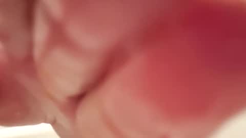 Snapshot of bigmanaround9 chatting on 02/08/25, 10:29 bigmanaround9 online show from 02/08/25, 10:29