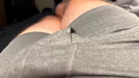 bigmansmalldick89 online show from 12/01/25, 06:29