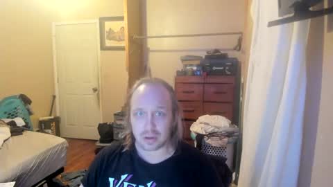 Snapshot of bigmike20129020 chatting on 02/10/25, 01:03 bigmike20129020 online show from 02/10/25, 01:03