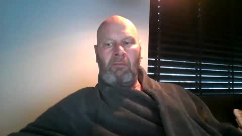 bigmike3339 online show from 02/05/25, 07:39